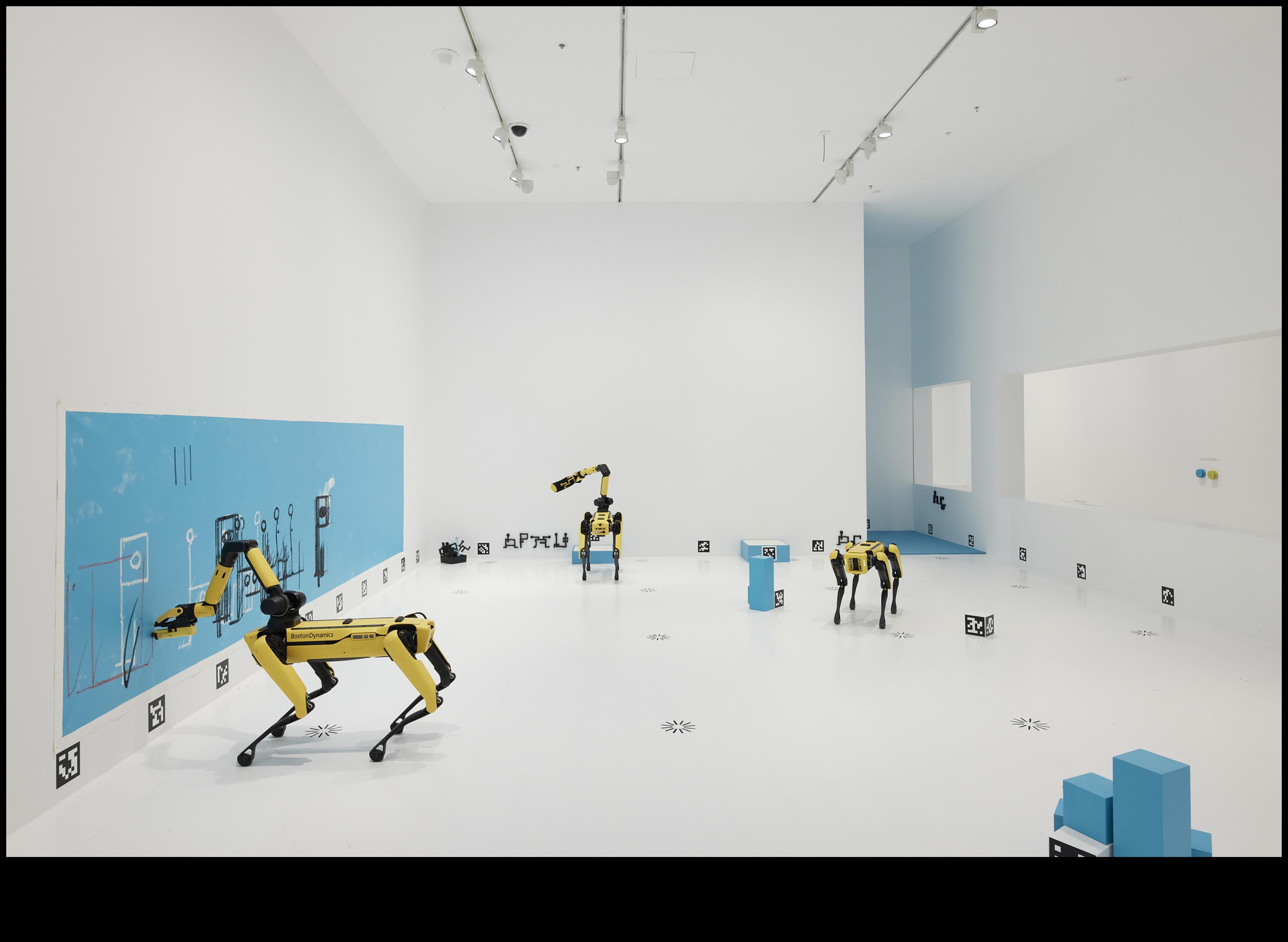 Dinamiskie digitālie prieki: radošās mākslas un finanšu risinājumu pasaules izpēte