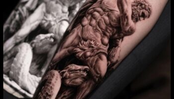 Tintes burvība: reālisma tetovējumi ar dzīvīgu skaistumu